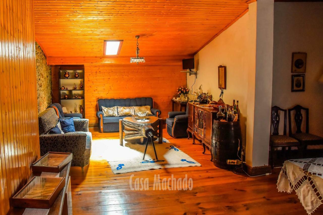 Casa Machado Guest House Braganca Exterior photo